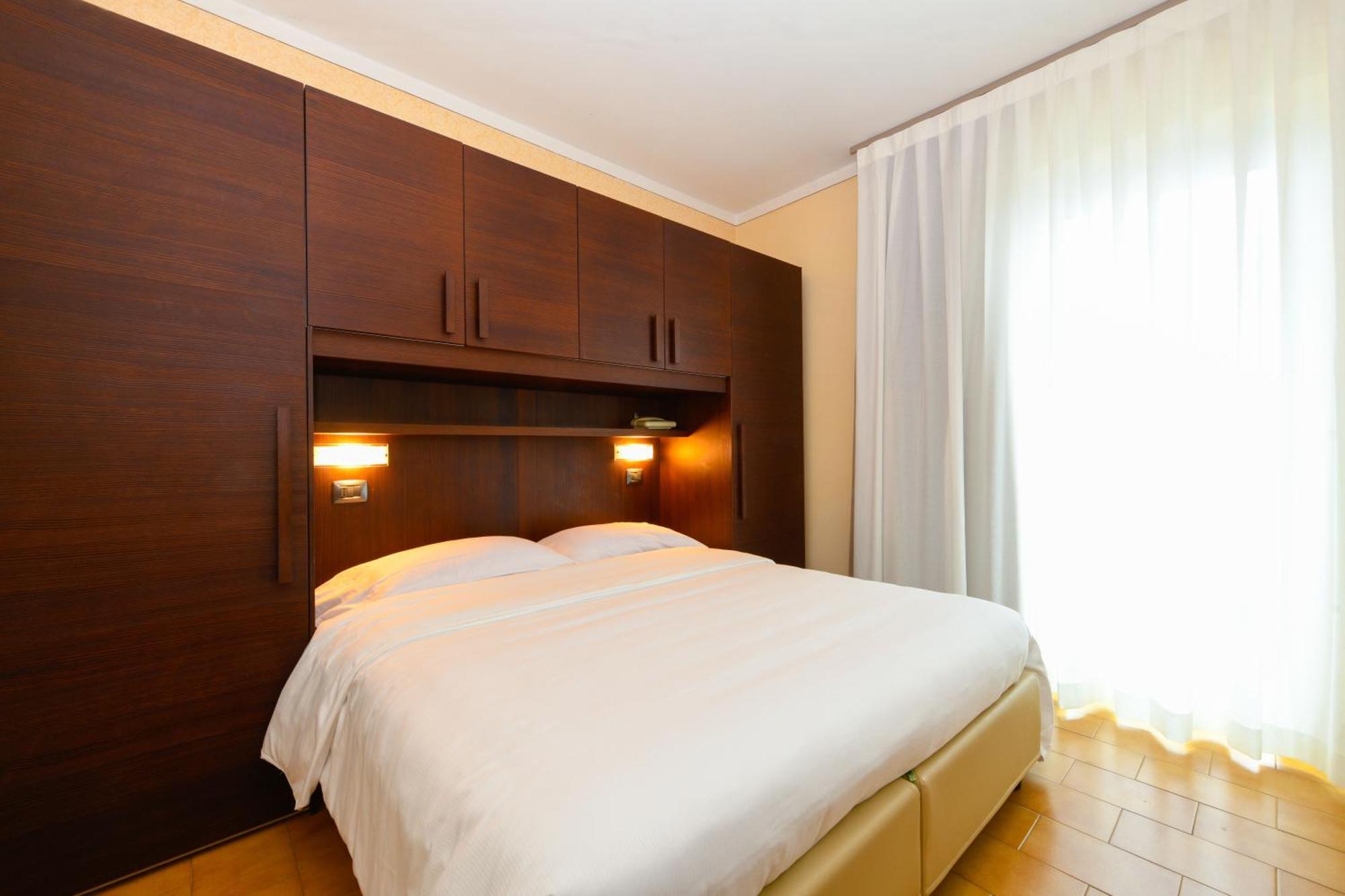 Hotel Bellavista Tignale Eksteriør billede