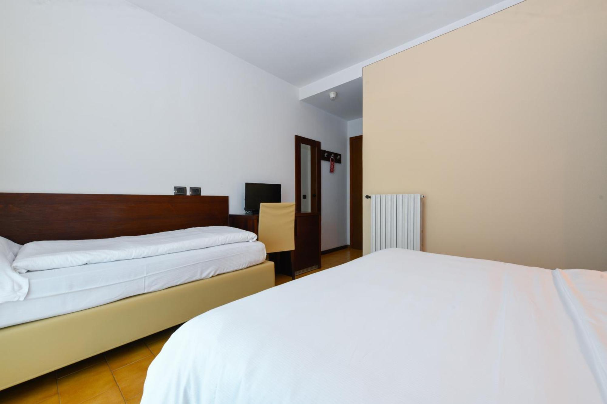 Hotel Bellavista Tignale Eksteriør billede