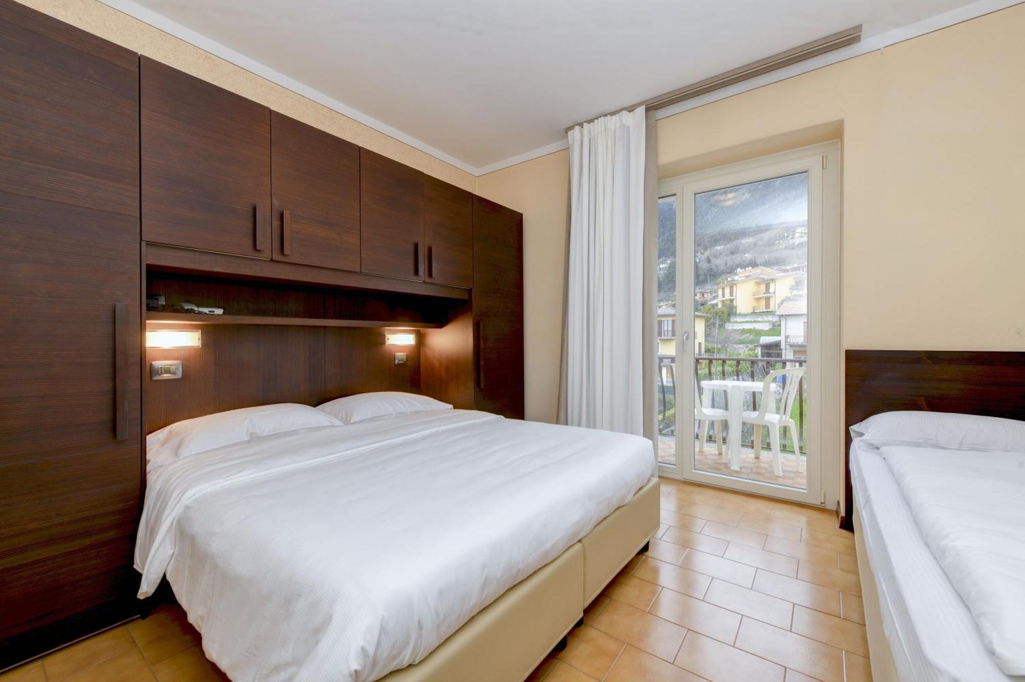 Hotel Bellavista Tignale Eksteriør billede
