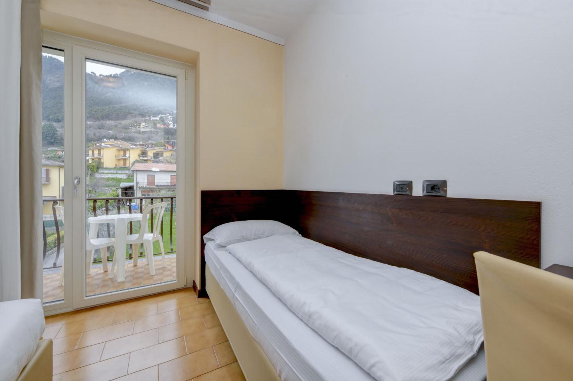 Hotel Bellavista Tignale Eksteriør billede